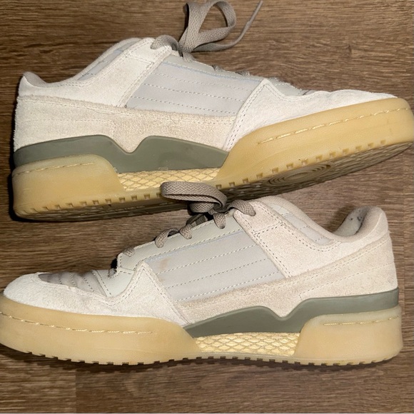 Men’s Adidas Originals Forum Low Classic Talc Clay HQ7096 Size 8 - Picture 4 of 15